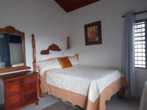 Studio Apt, Lolas on the Beach